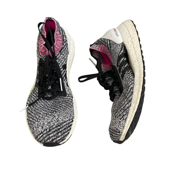 Adidas Ultra Boost Women's 8.5 Pink Breast Cancer Ribbon Knit Shoes - Picture 2 of 10